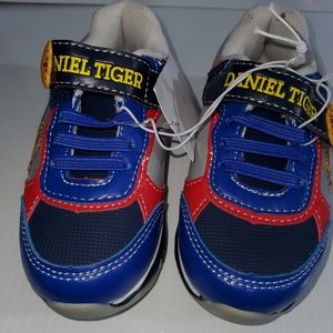 Daniel Tiger Light Up Shoes. NEW